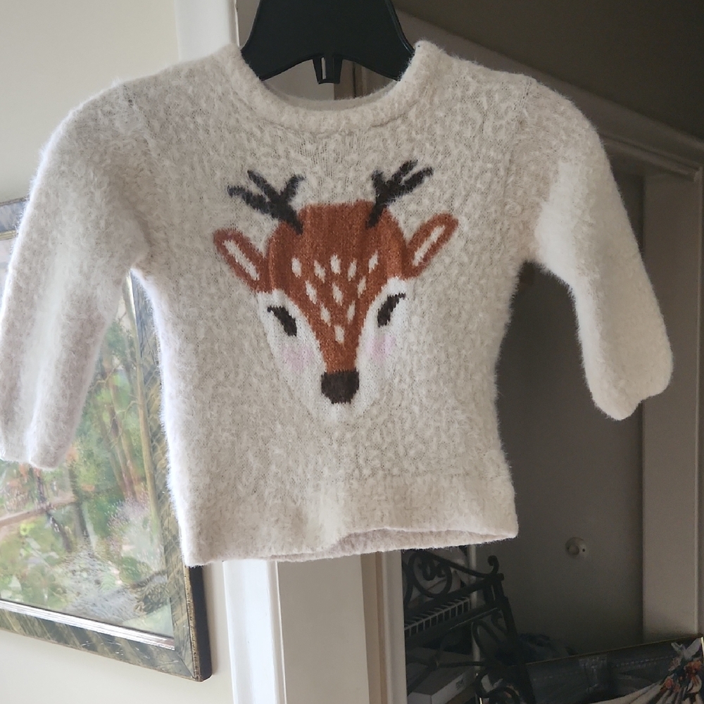 M5   So soft dear deer Bambi like Old Navy Kids' Sweater